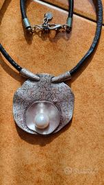 collana con orecchini 