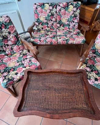 Salotto 3 pezzi in legno con cuscini sfoderabili
