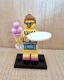 Lego minifigures series 11 Diner Waitress