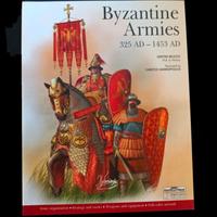 Raro libro: Byzantine Armies 325 AD - 1453 AD.