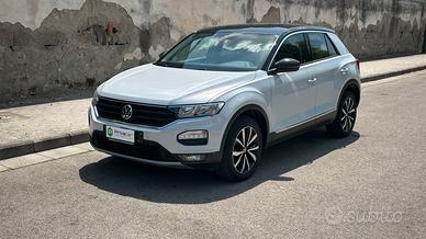 Volkswagen T-Roc 1.0 TSI Style 110 CV € 16.700,00
