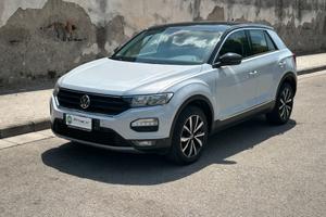 Volkswagen T-Roc 1.0 TSI Style 110 CV € 16.700,00