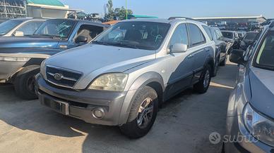 KIA SORENTO 2002-2006 2.5 16V CRDI 4WD 5 Porte