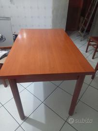 Tavolo in ciliegio