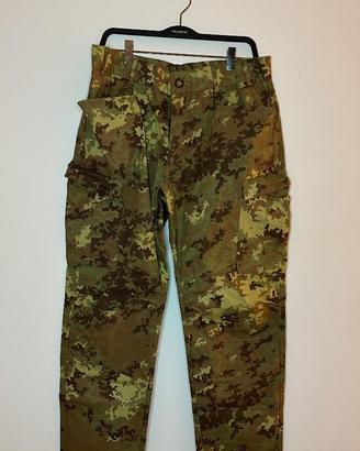 Pantaloni Militari Originali Nuovi – Taglia 48