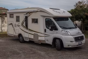 SEMINTEGRALE MCLOUIS MC4 60G