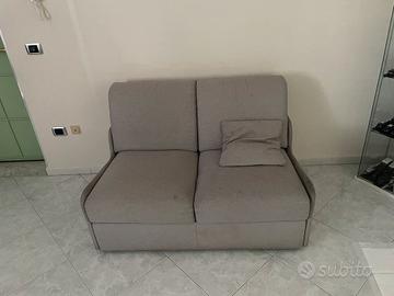 Divano 2 posti