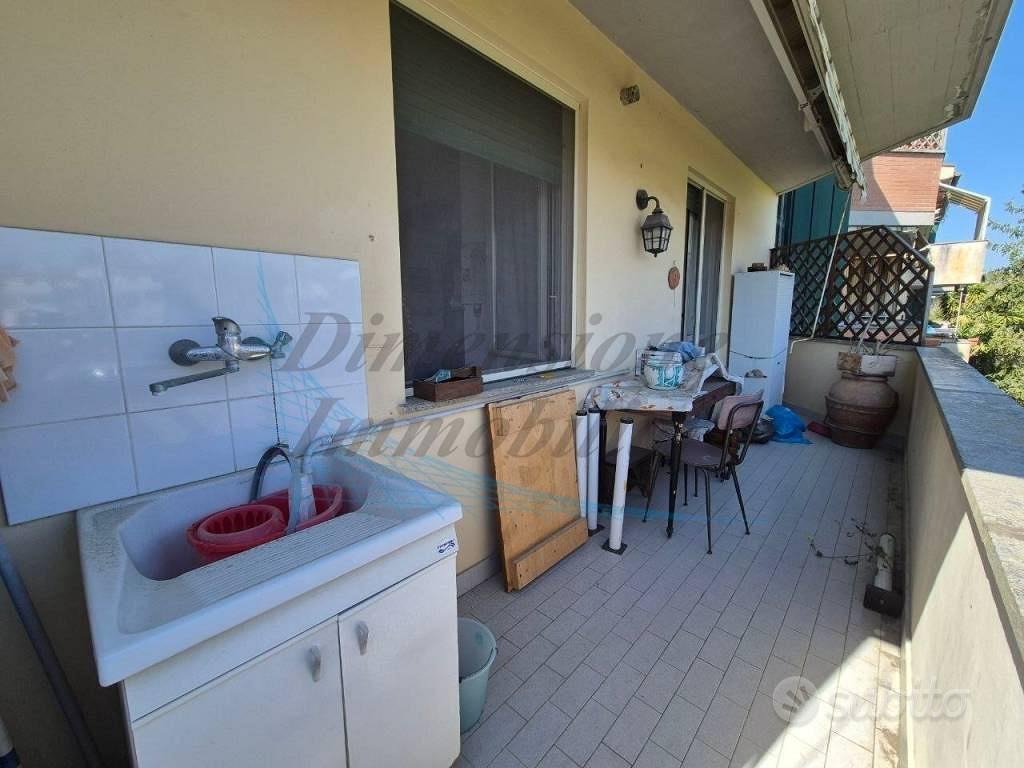 Appartamento di 110 m² con 5 locali a Rosignano Ma - Altro