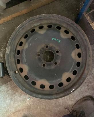 Cerchi in ferro Ford 16"