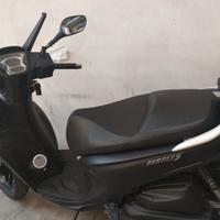 kymco People S 200i
