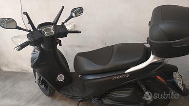 kymco People S 200i