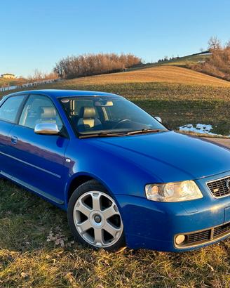 Audi S3, 40.800km, nogaro blu, alcantara