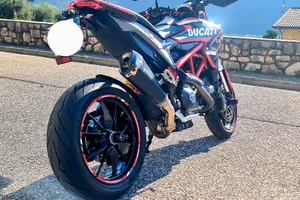Ducati Hypermotard 939