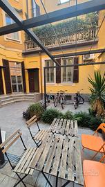 Monolocale zona Isola ristrutturato