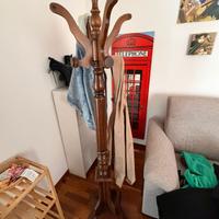 Appendiabiti in legno 