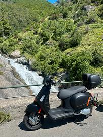 Vespa GTS 300 Super Sport