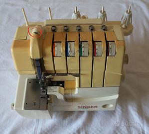 Taglia e cuci mod. Singer 14T957DC con scattola