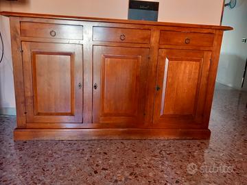credenza in arte povera