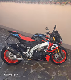 Aprilia tuono factory 