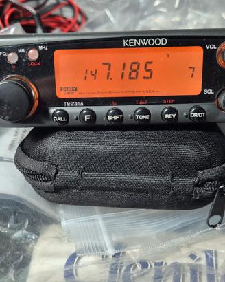 Kenwood TM-231A