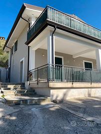 Appartamento  arredato.