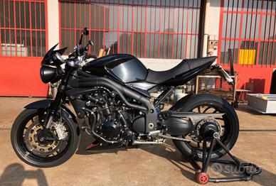 Triumph Speed Triple 1050