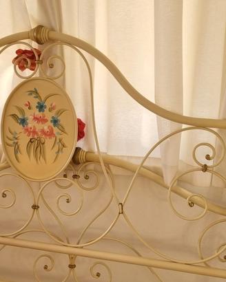 Letto in ottone