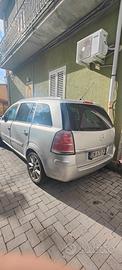 Opel Zafira 1.9 CDTI 120CV – Buone condizioni, pre