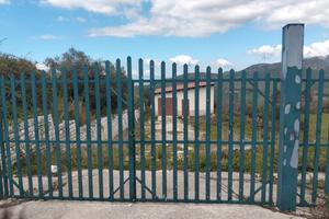 Terreno con casolare
