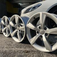 4 Cerchi in lega raggio 16 originali Audi