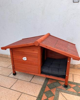 Cuccia in legno cane/gatto nuova con scatolo