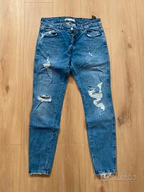 Jeans Zara con strappi