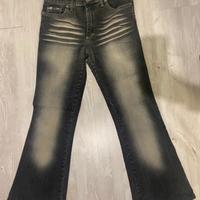 jeans a zampa di elefante