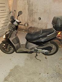 Aprilia Sportcity cube 300
