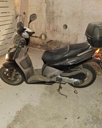 Aprilia Sportcity cube 300