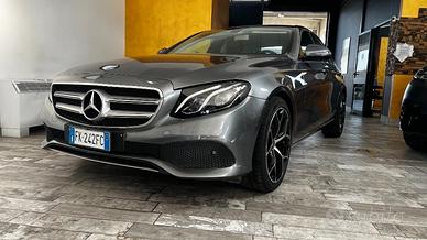 MERCEDES-BENZ E 220 d Auto Sport
