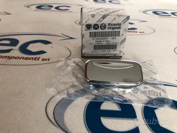 735292507 MANIGLIA CASSETTO PORTAOGGETTI ALFA 147