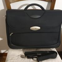 borsa portadocumenti o pc