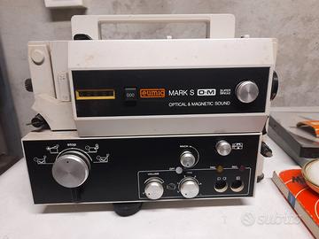 proiettore e cinepresa 