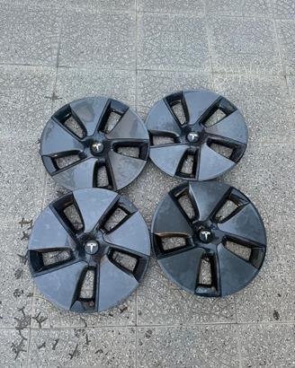Copri cerchi  Aero originali Tesla Model 3