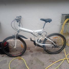 bici pieghevole in alluminio. gomme nuove cambio n