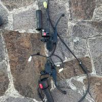 kit pompa freno con devialuci manopole e laccio