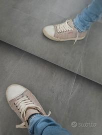 Scarpe sneakers basse