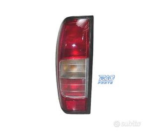 FANALINO POSTERIORE SINISTRO PER NISSAN NAVARA PIC