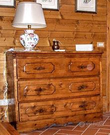 Casettiera artigianale di pregio