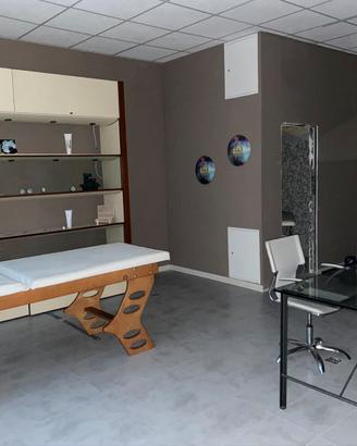 ARREDO ESTETICA INTERO LOTTO