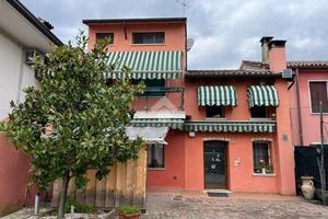 CASA INDIPENDENTE A VIDOR