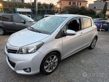 Toyota Yaris 1.4 **AUTOMATICA**