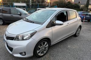 Toyota Yaris 1.4 **AUTOMATICA**
