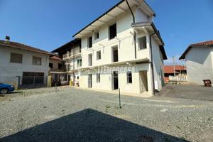 TERRATETTO SEMINDIPENDENTE CON GIARDINO PRIVATO A